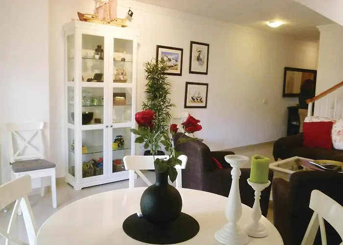 بيت للعطل Cozy In With Wifi *