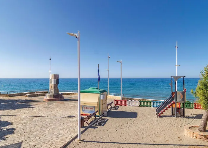 Cozy In With Wifi بيت للعطل *